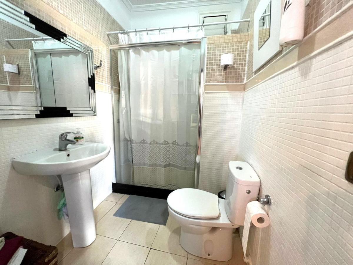 Alcamar Habitacion Privada Con Las Areas De Sala, Cocina Y Bano Que Se Comparten Cerca Al Mar! Alcala  Bagian luar foto