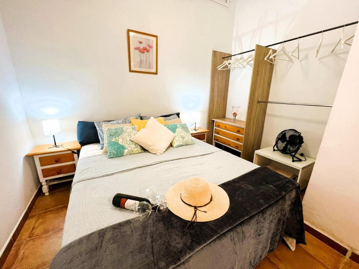 Alcamar Habitacion Privada Con Las Areas De Sala, Cocina Y Bano Que Se Comparten Cerca Al Mar! Alcala  Bagian luar foto
