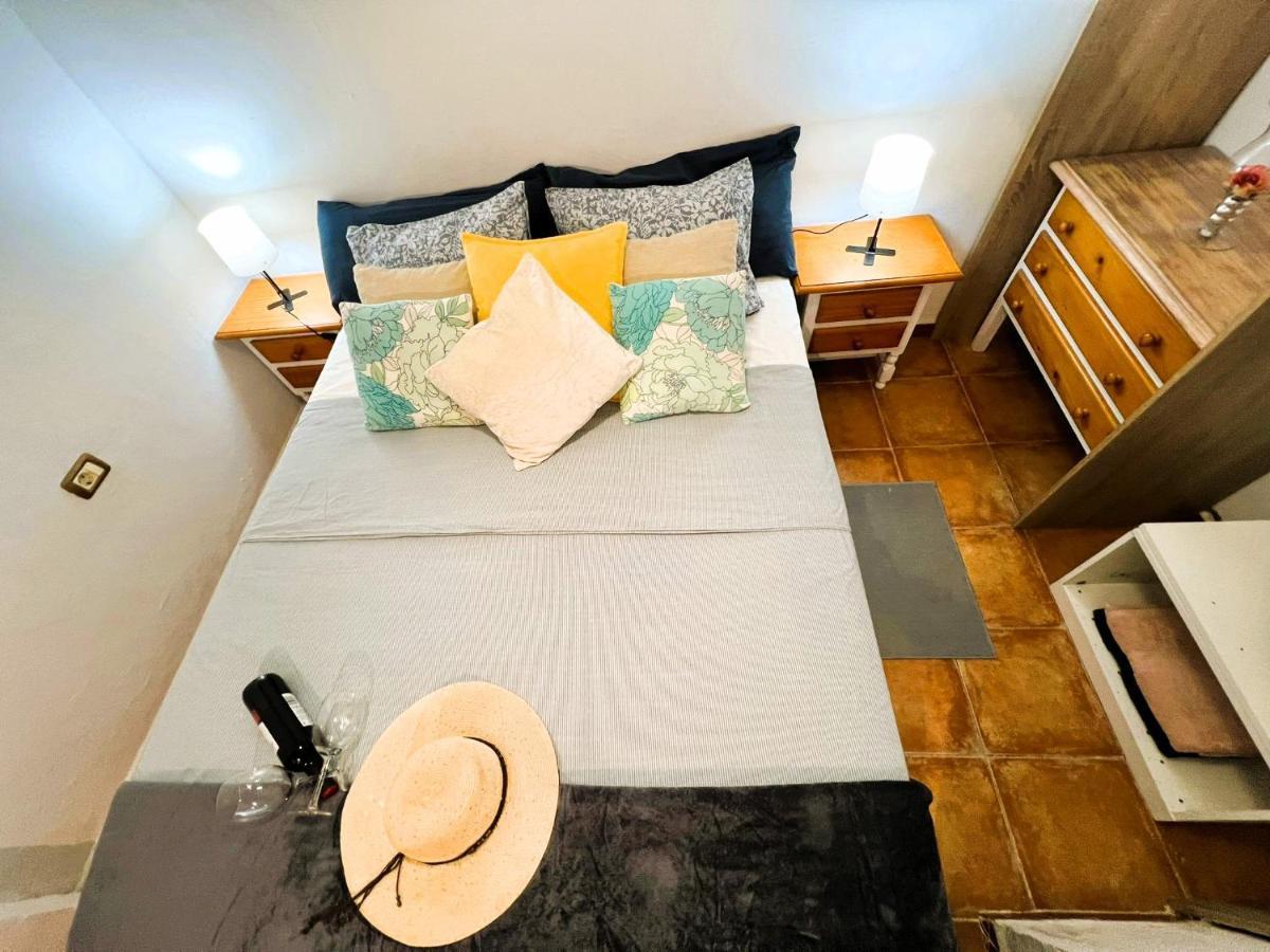 Alcamar Habitacion Privada Con Las Areas De Sala, Cocina Y Bano Que Se Comparten Cerca Al Mar! Alcala  Bagian luar foto