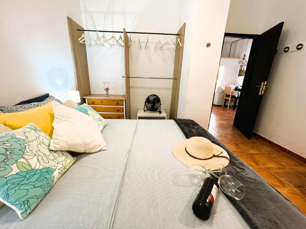 Alcamar Habitacion Privada Con Las Areas De Sala, Cocina Y Bano Que Se Comparten Cerca Al Mar! Alcala  Bagian luar foto