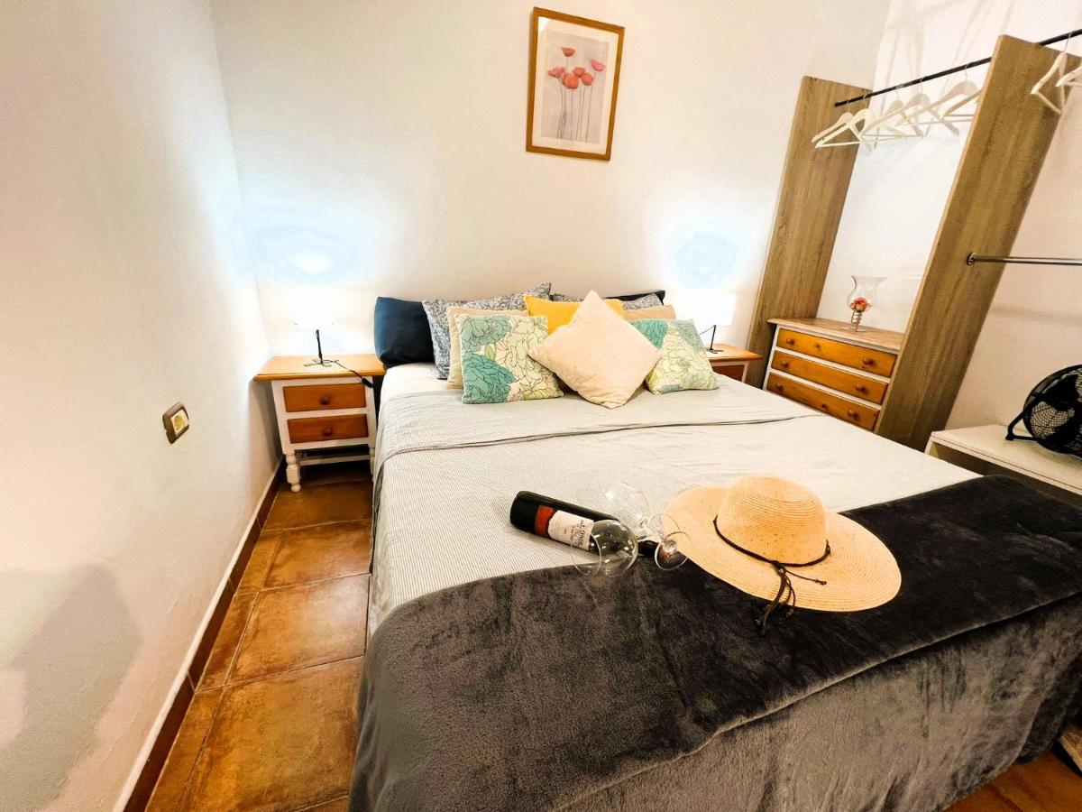 Alcamar Habitacion Privada Con Las Areas De Sala, Cocina Y Bano Que Se Comparten Cerca Al Mar! Alcala  Bagian luar foto