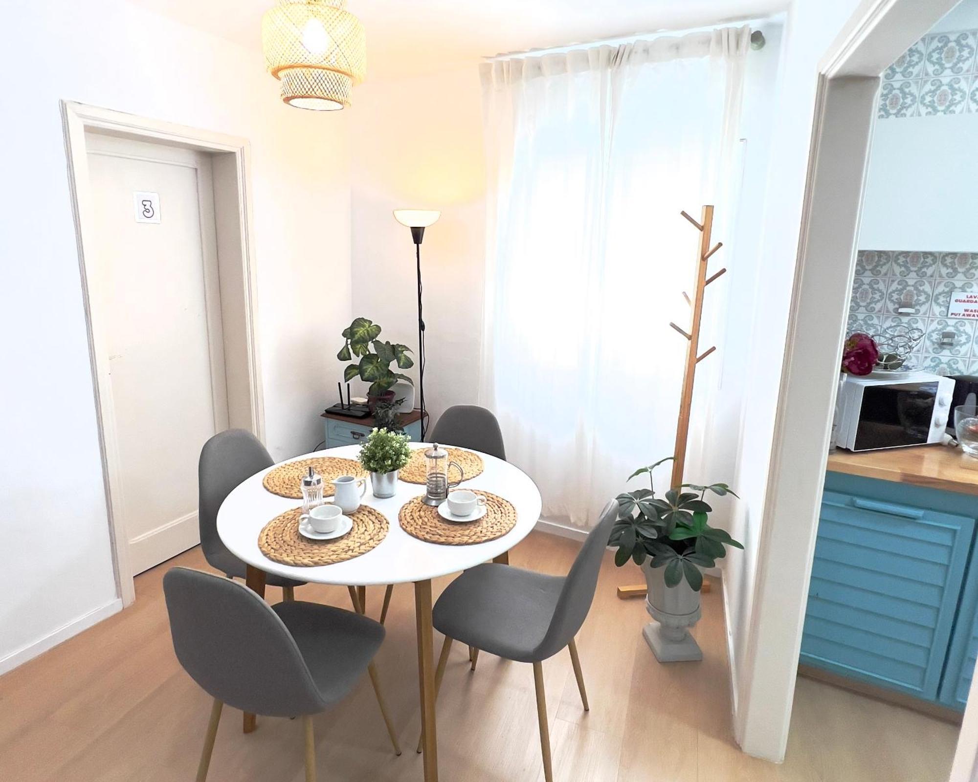 Alcamar Habitacion Privada Con Las Areas De Sala, Cocina Y Bano Que Se Comparten Cerca Al Mar! Alcala  Bagian luar foto